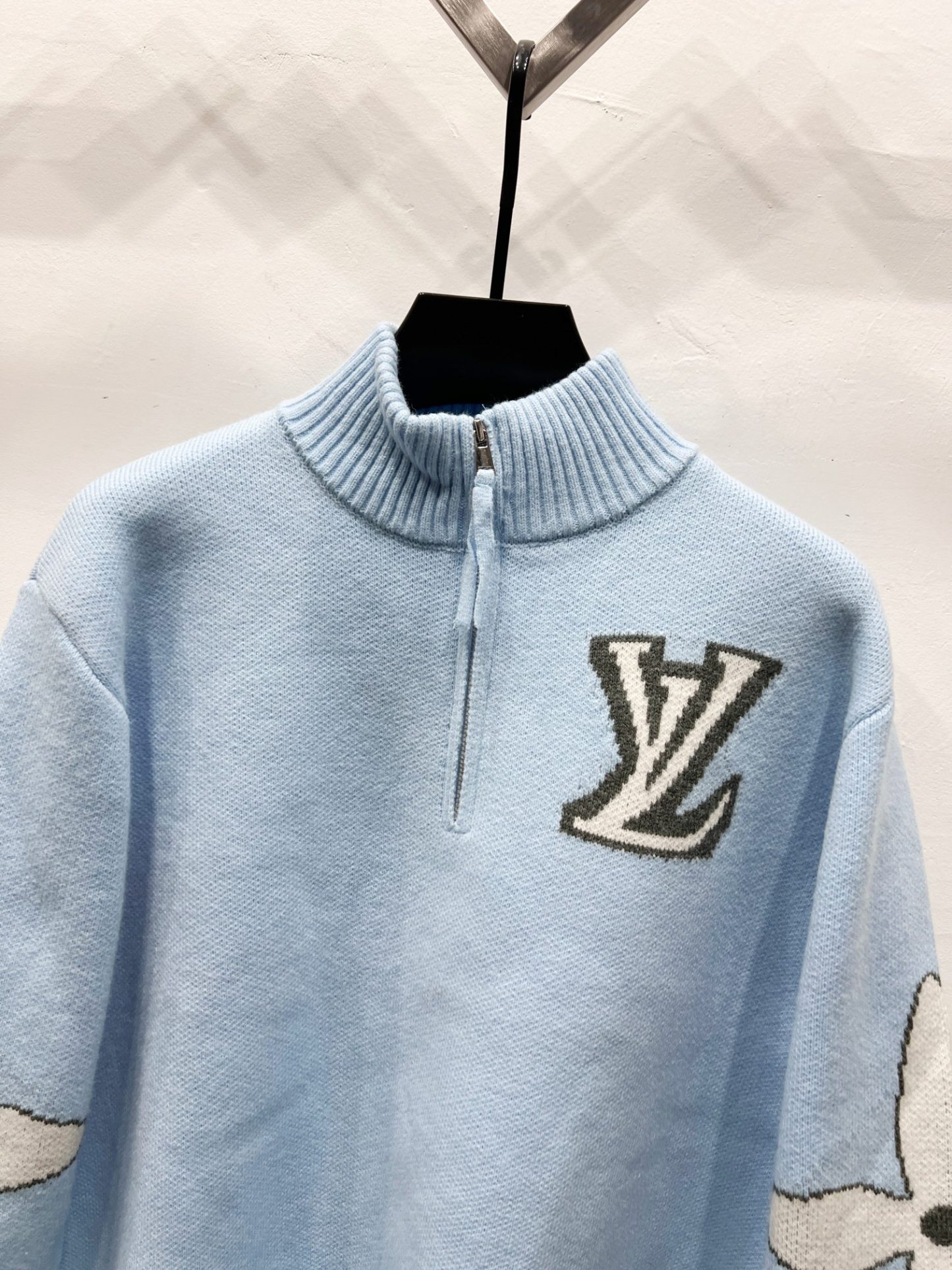 ルイ・ヴィトン「Louis Vuitton」クラシックジャージー編みウールプルオーバータートルネックセーター