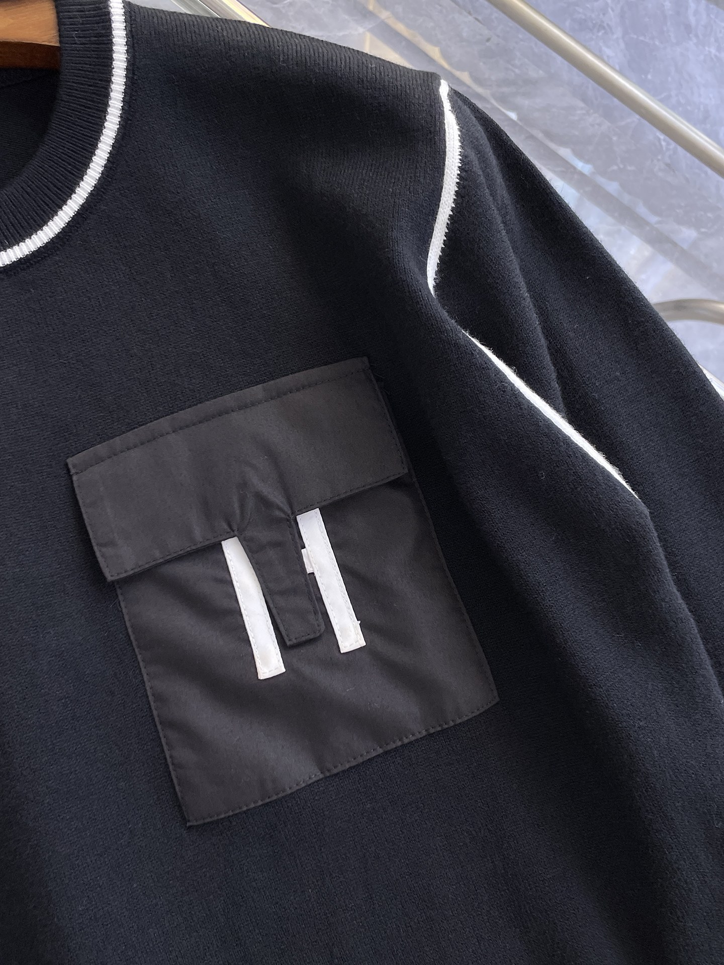 エルメス「Hermès」秋冬用ウール混紡クルーネックニットセーター