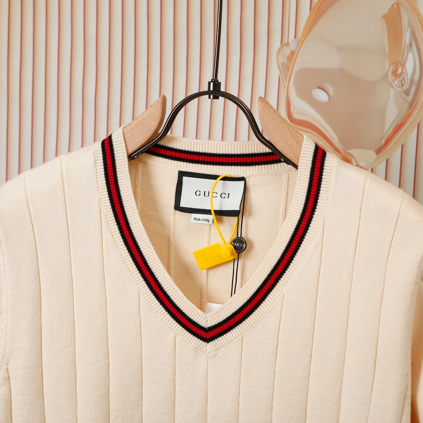 グッチ「Gucci」秋冬リブ編みグラデーションVネックニットセーター