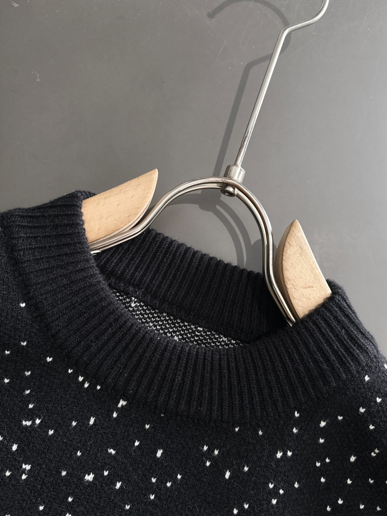 ディオール「Dior」秋冬新作ニットクルーネックセーター