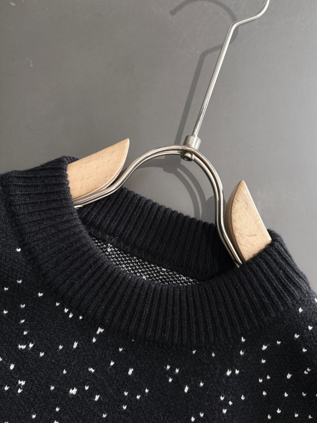 ディオール「Dior」秋冬新作ニットクルーネックセーター