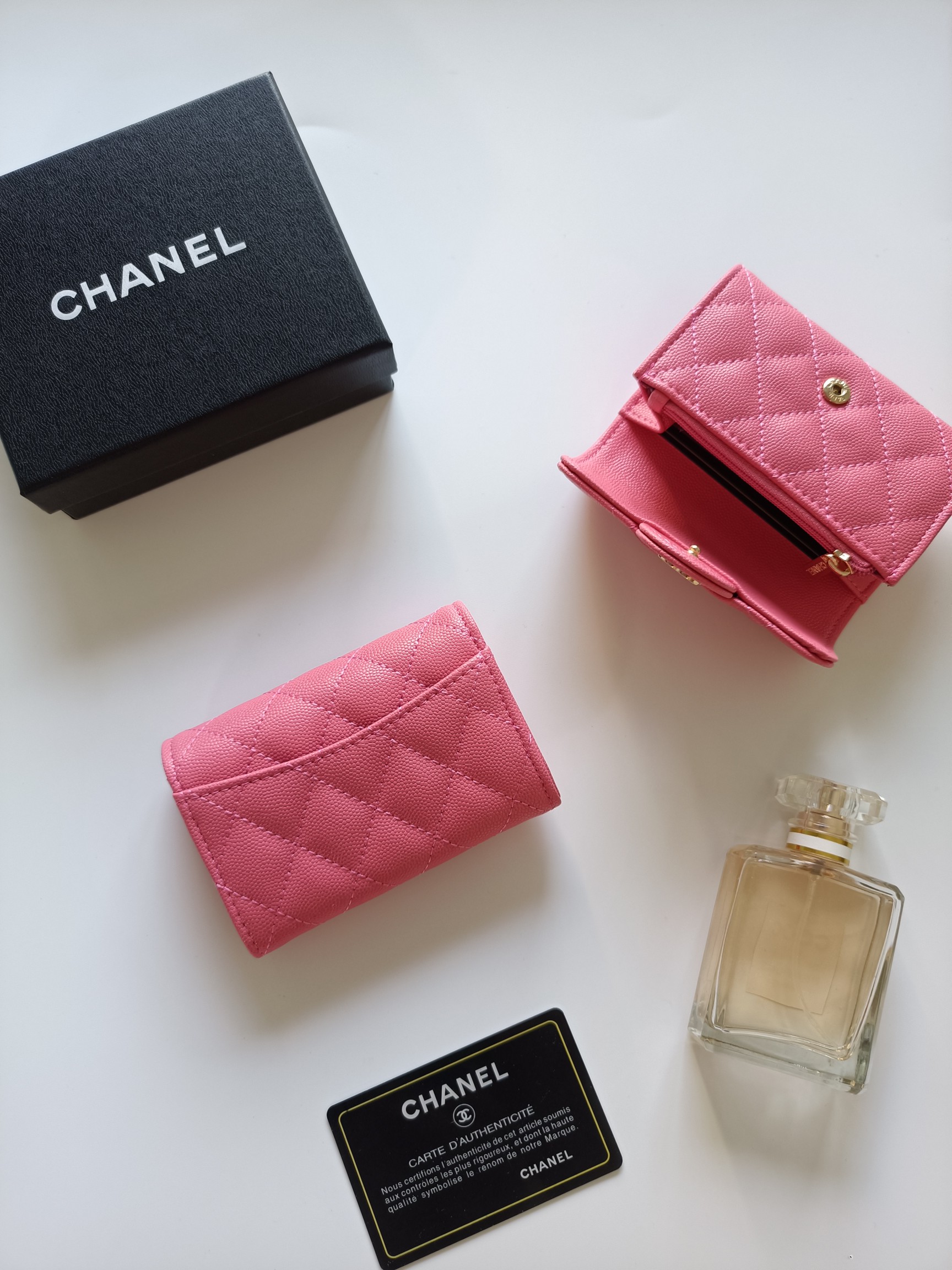 シャネル「Chanel」シャネル クラシック ジップ カードホルダー / コインケース