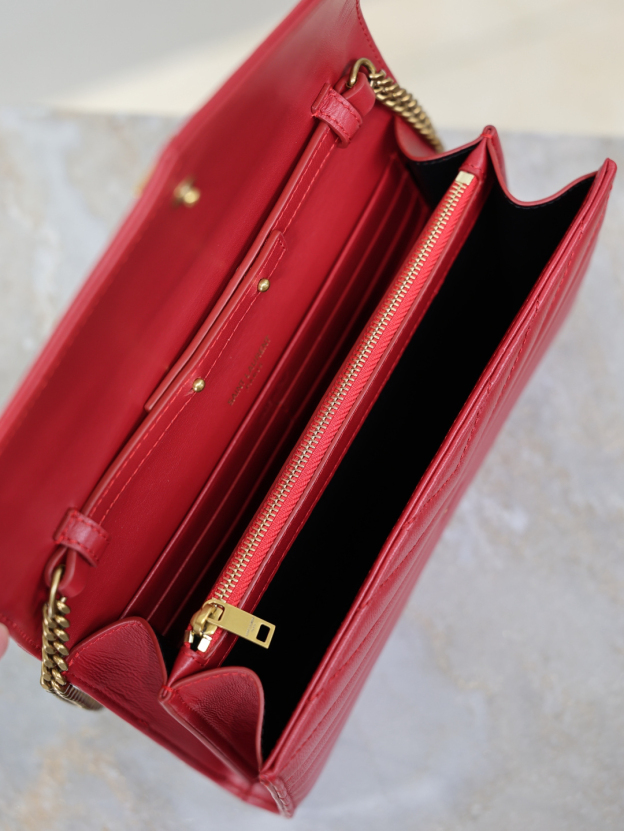2026サンローラン「Saint Laurent MONOGRAM チェーンウォレット