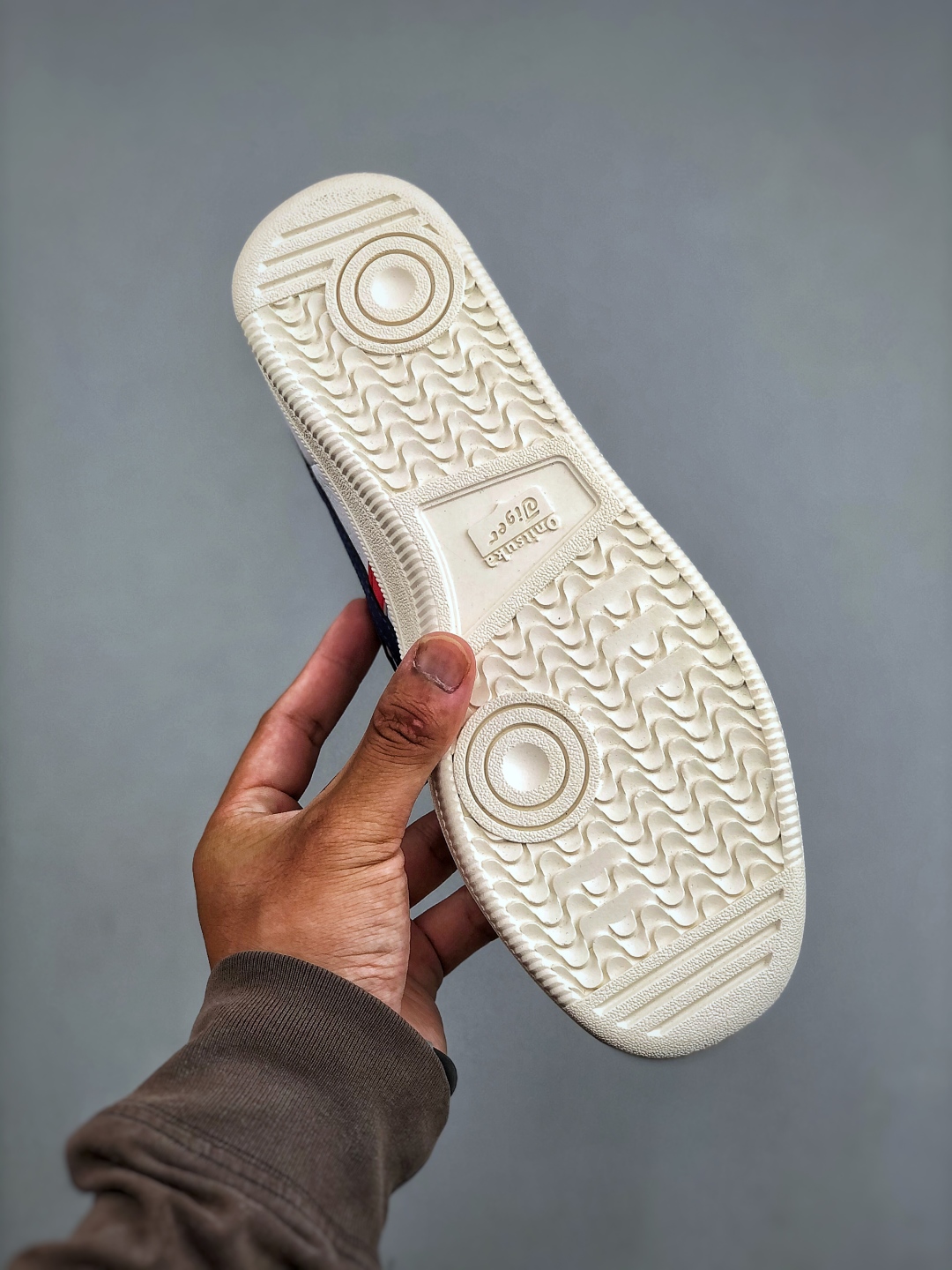 オニツカタイガー「Onitsuka Tiger」Tokuten ― ローカット レトロ ランニングスニーカー