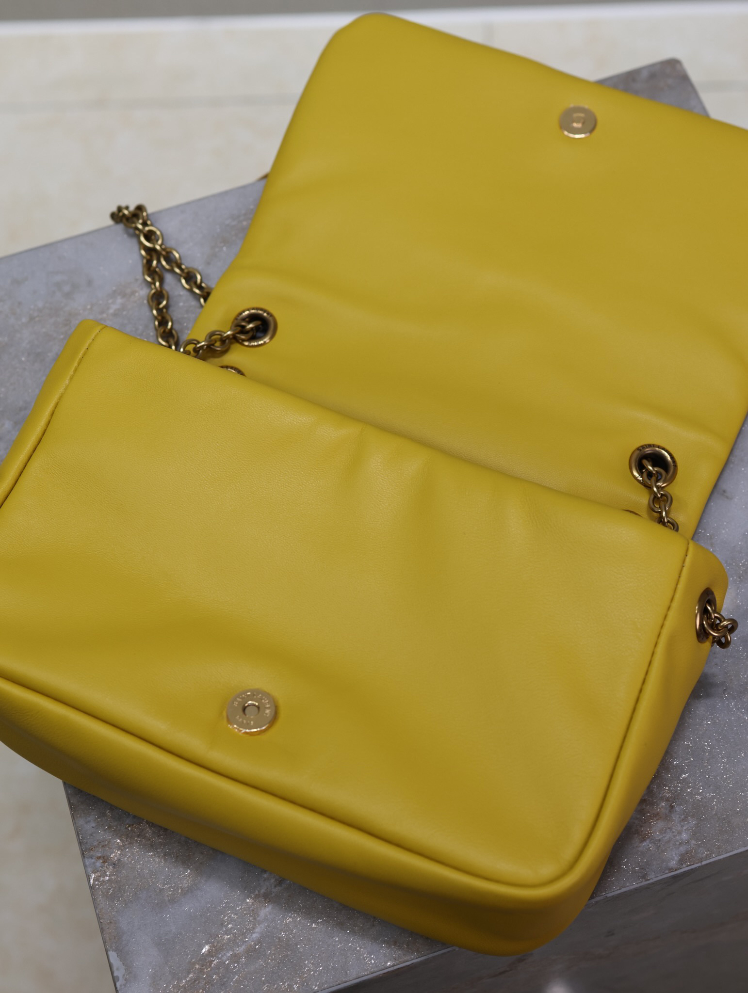 2026サンローラン「Saint Laurent JAMIE 4.3 ミニ ナッパラムスキン チェーンショルダーバッグ