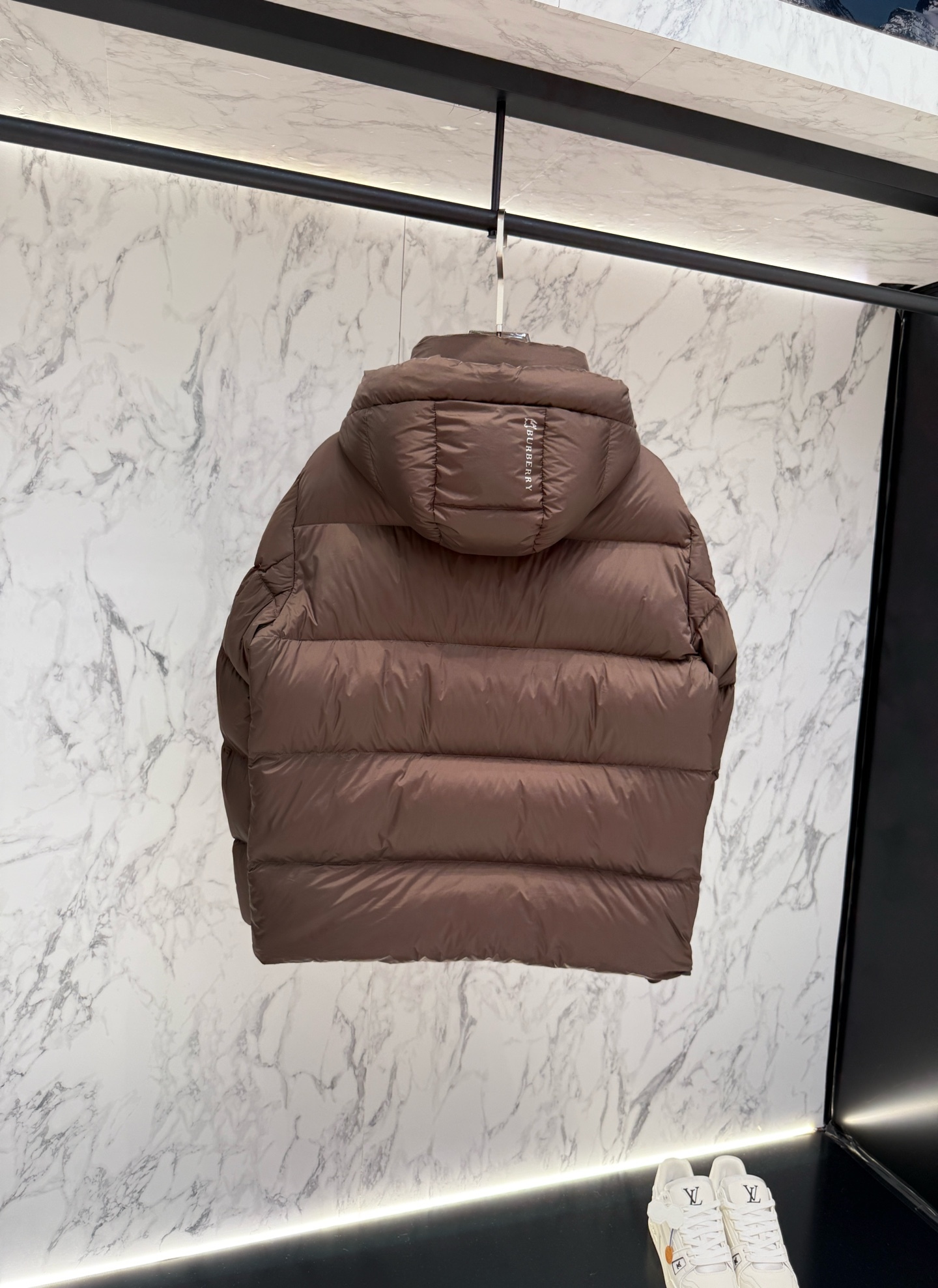 バーバリー「Burberry」秋冬ファッションフード付きダウンジャケット