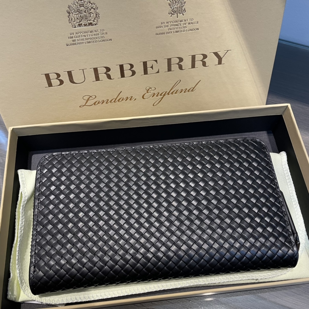バーバリー「Burberry」メンズ シングルジップ スモール ウォレット
