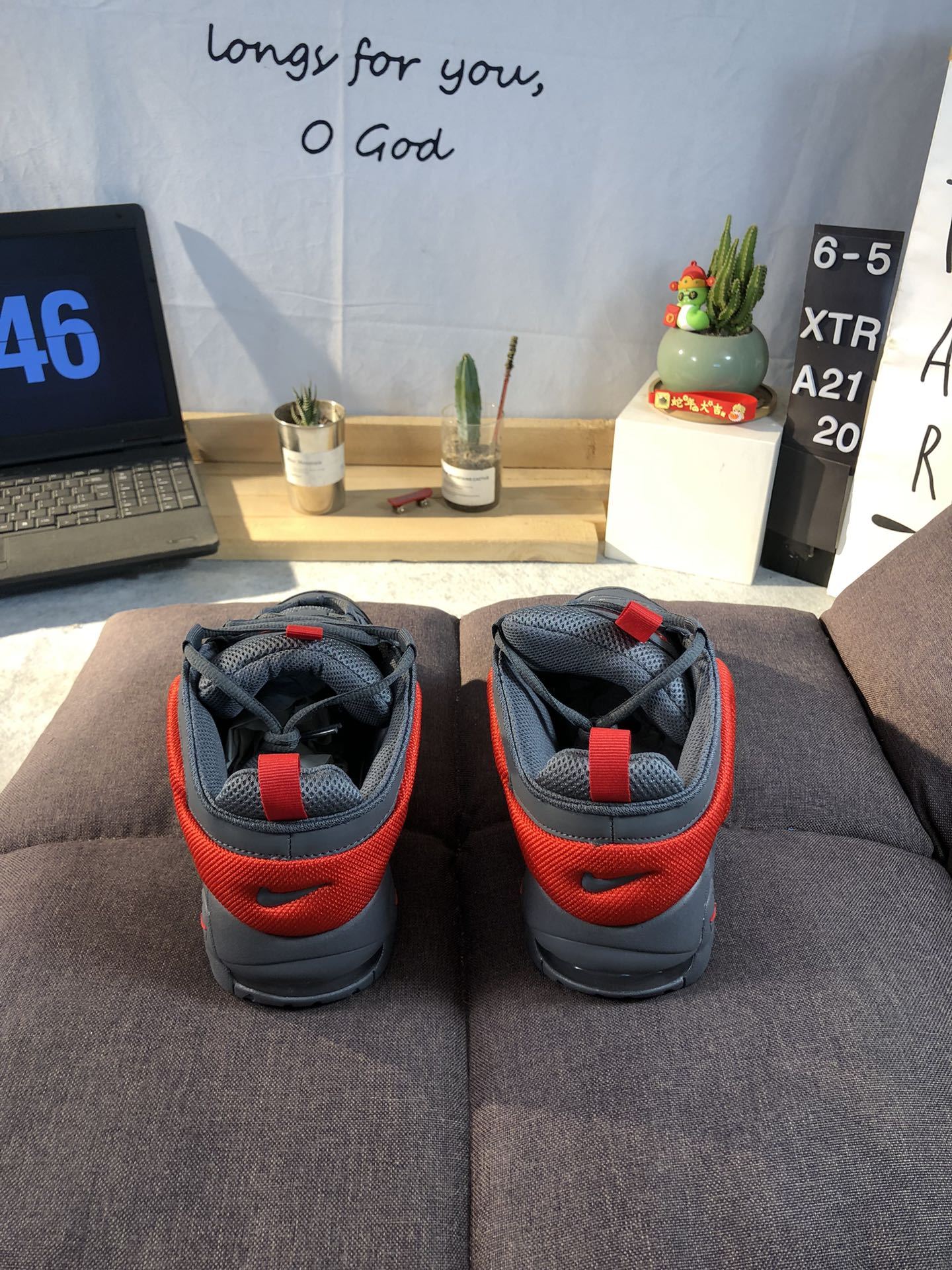 ナイキ「Nike」 エアモアアップテンポ GS ベアリーグリーン スニーカー