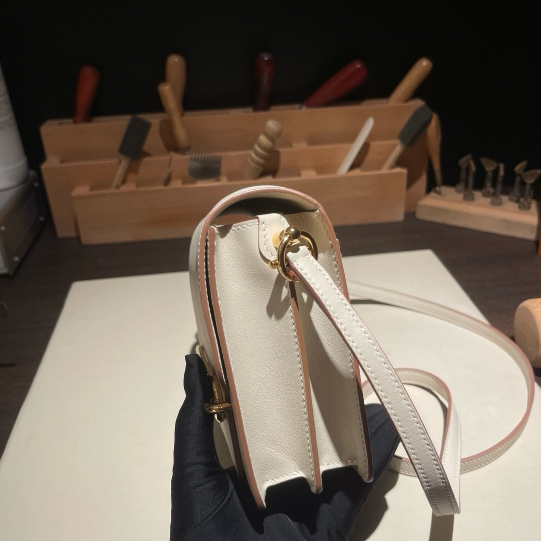 エルメス「Hermès」ルリス 19 ショルダーバッグ「Roulis Bag」-isetant