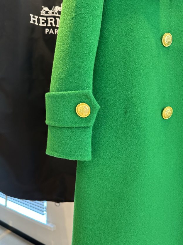 エルメス「Hermès」Retro Seris カシミアのスリムコート