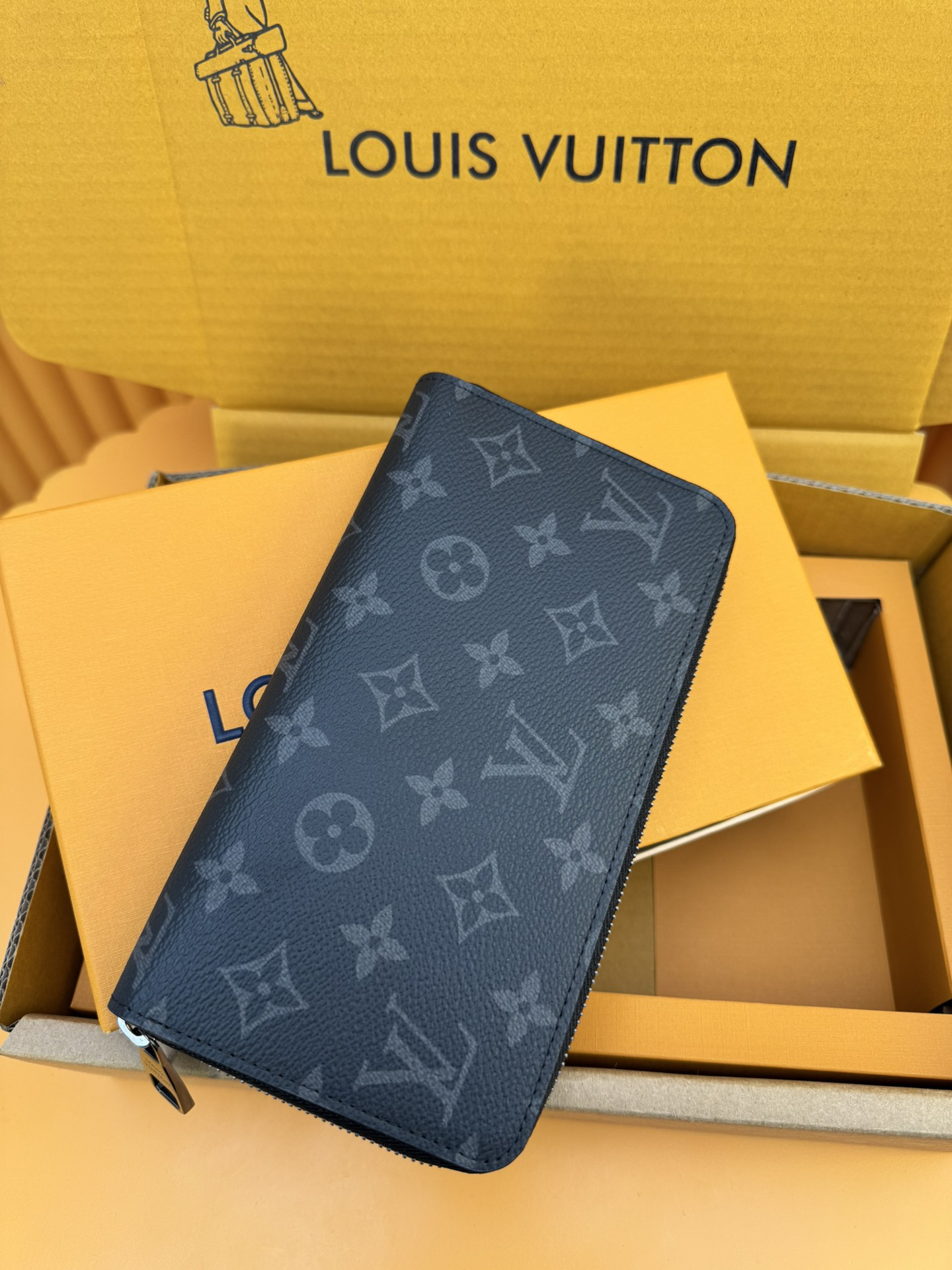 ルイ・ヴィトン「Louis Vuitton」Zippy ラジッパー式長財布