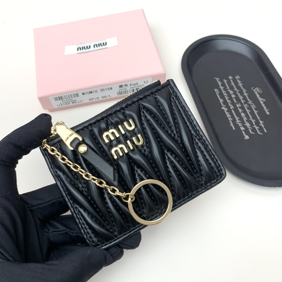 ミュウミュウ「Miu Miu」ミュウミュウ ラムスキン ミニショルダーバッグ 3515 / ハンドバッグ