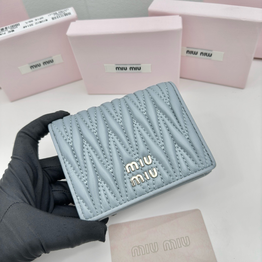 ミュウミュウ「Miu Miu」ミュウミュウ ラムスキン フラップバッグ 3513 / ショルダーバッグ