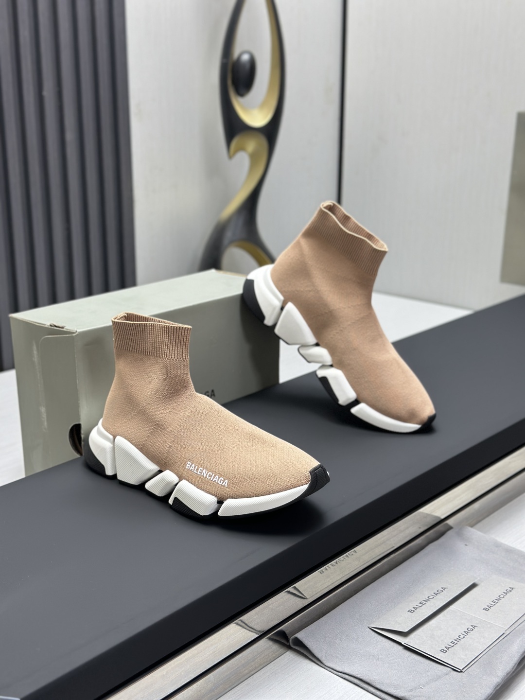 バレンシアガ「Balenciaga」バレンシアガ ブルドーザー ダービーシューズ / レザーダービー