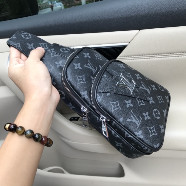 ルイ・ヴィトン「Louis Vuitton」メンズ ウエストバッグ