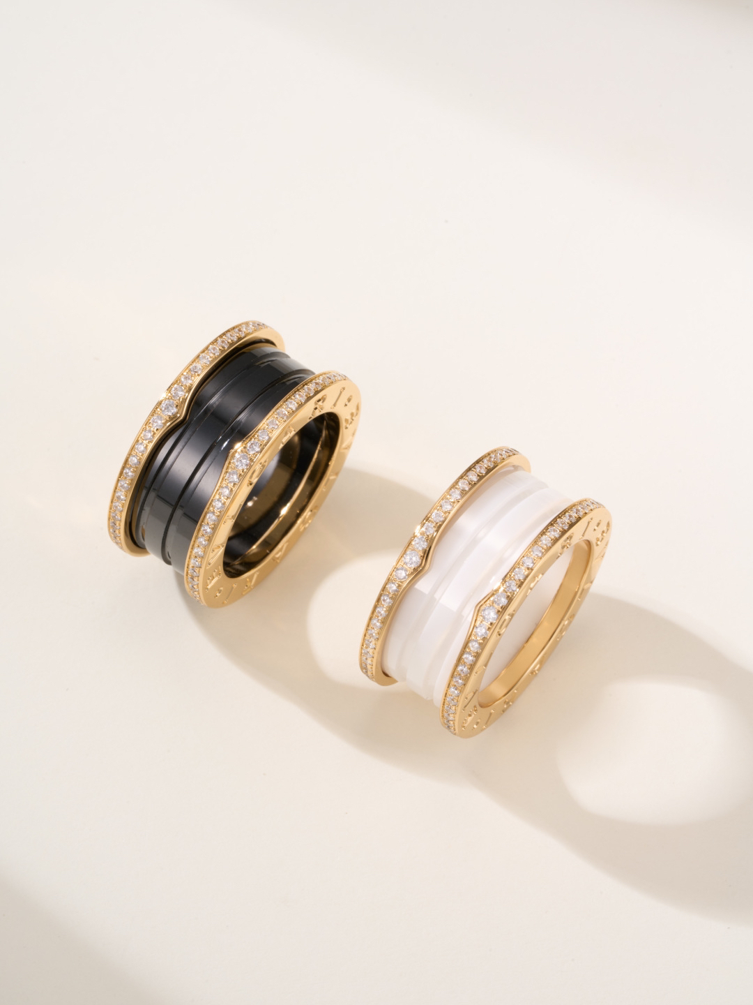 ブルガリ「Bvlgari」エレガントなリングコレクション