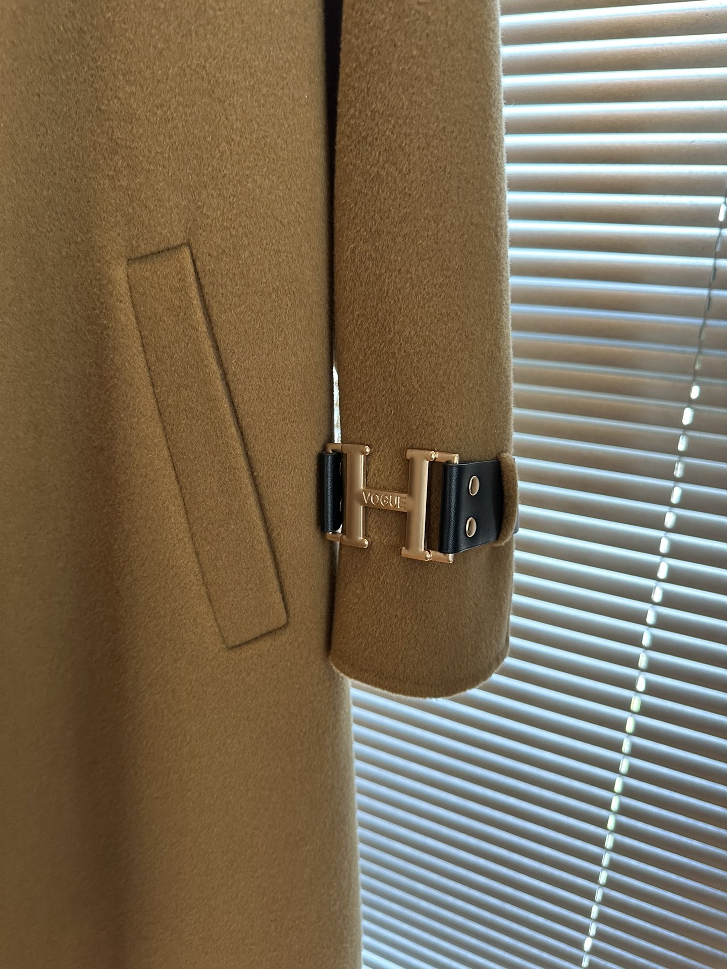 エルメス「Hermès」2025ニューコレクション コート