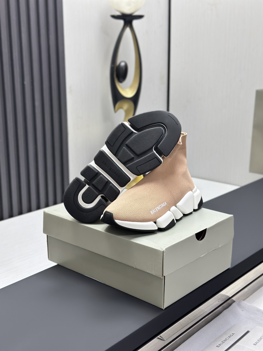 バレンシアガ「Balenciaga」バレンシアガ ブルドーザー ダービーシューズ / レザーダービー