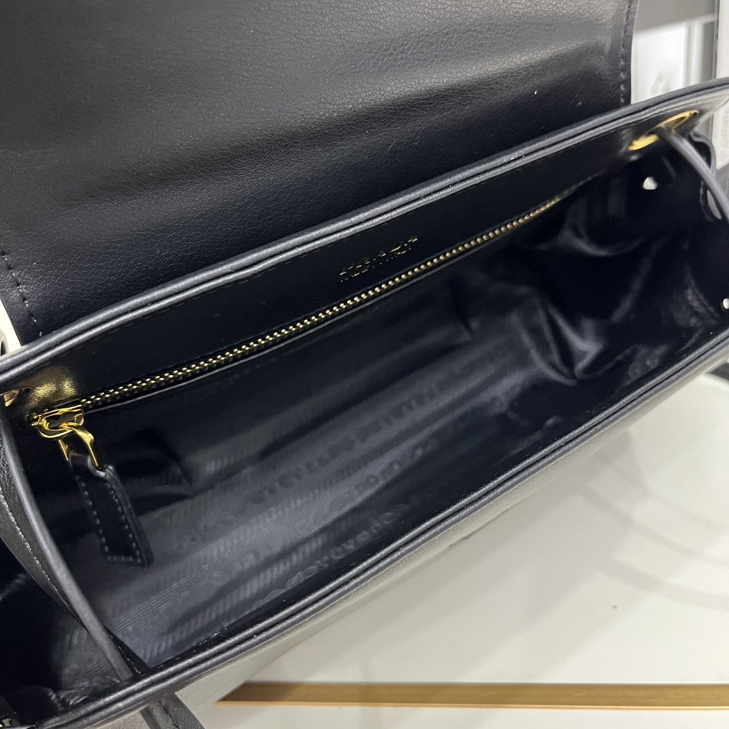 セリーヌ「Celine」セリーヌ キャリーバッグ / ハンドバッグ