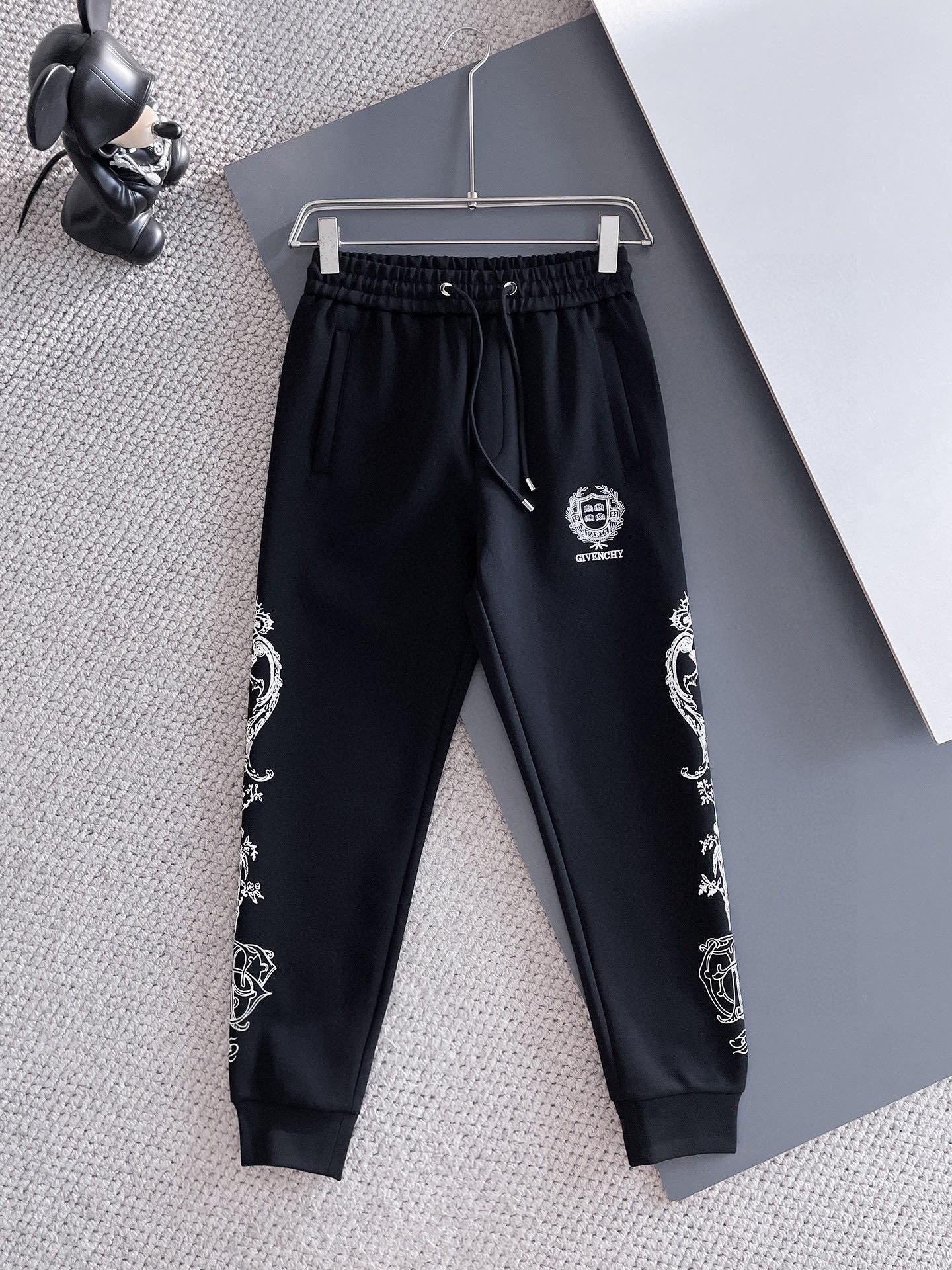 ジバンシィ「Givenchy」 秋冬 メンズ カジュアルスポーツセット