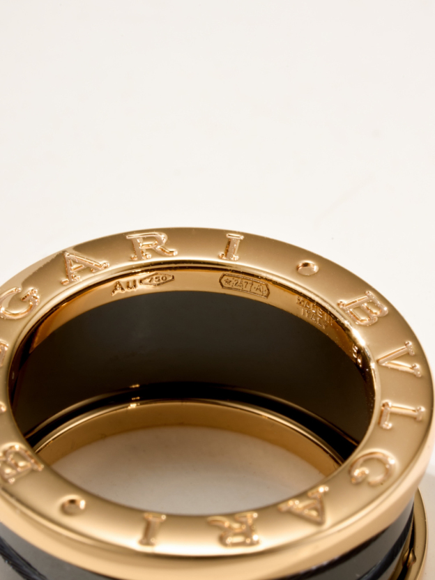 ブルガリ「Bvlgari」エレガントなリングコレクション