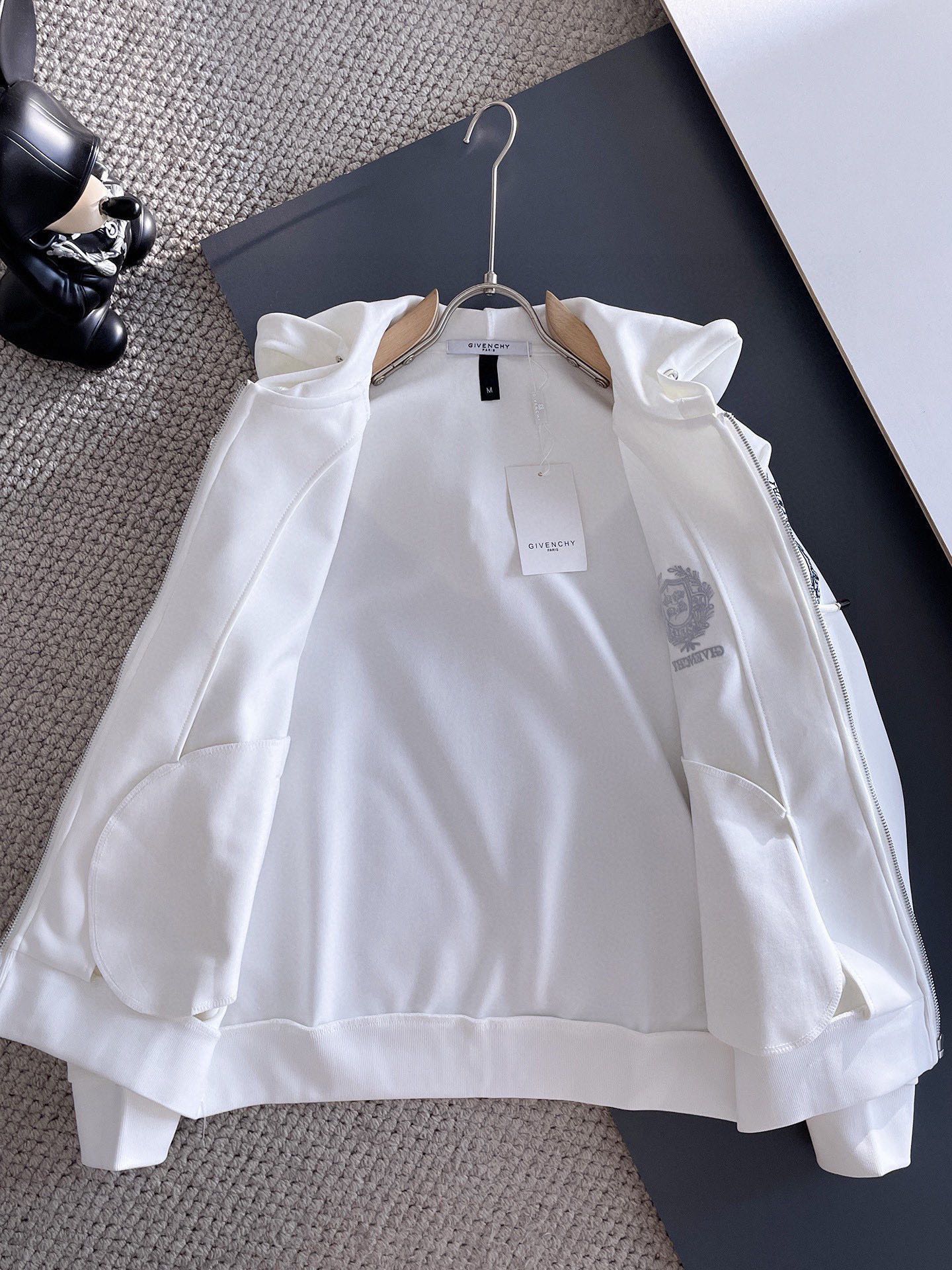 ジバンシィ「Givenchy」 秋冬 メンズ カジュアルスポーツセット