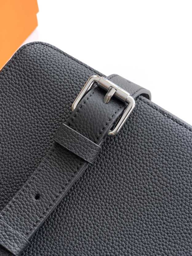 ルイ・ヴィトン「Louis Vuitton」ルイ・ヴィトン ファストライン メッセンジャーバッグ / ショルダーバッグ