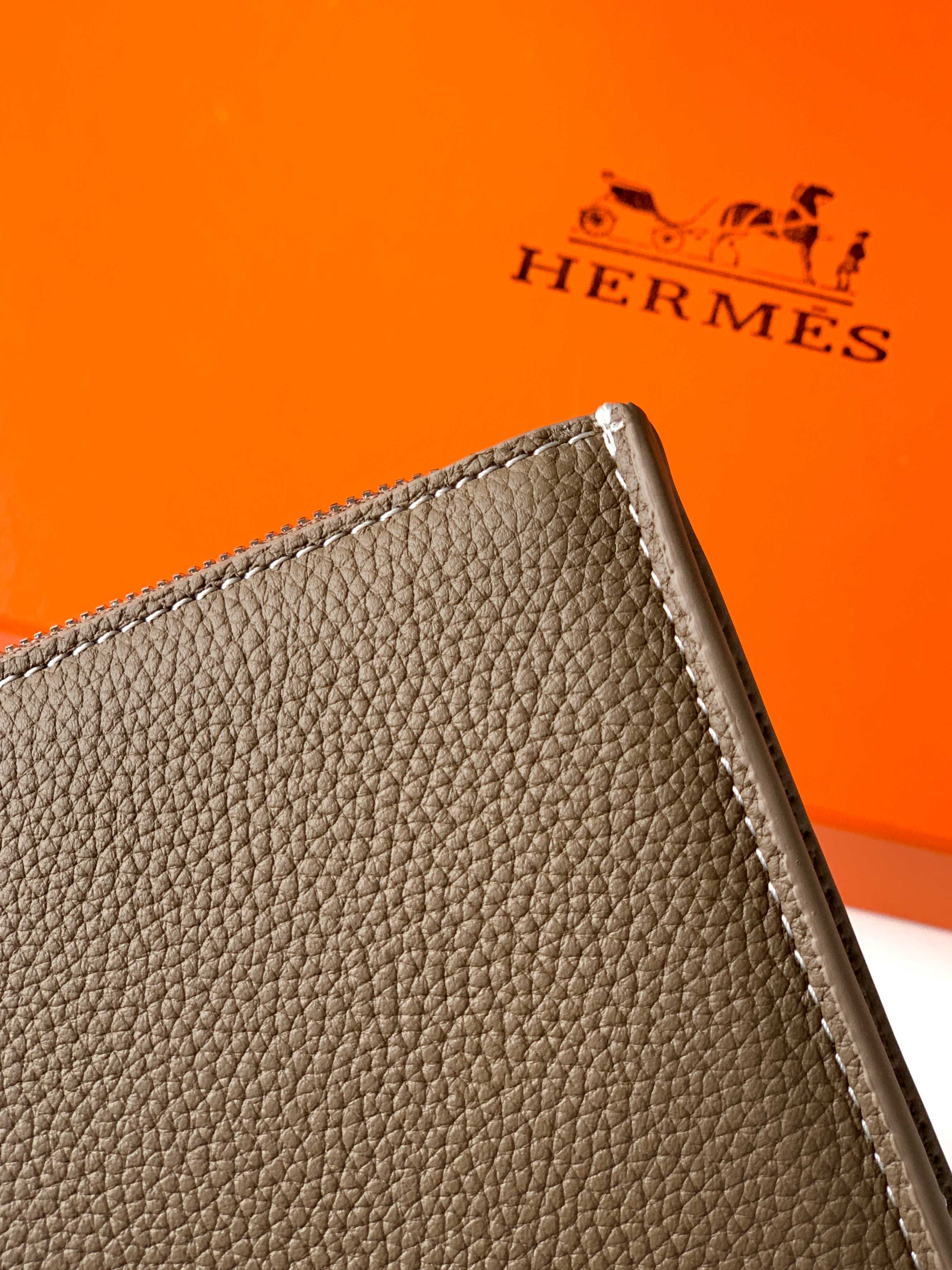 エルメス「Hermès」エルメス レザーハンドバッグ / クラッチバッグ