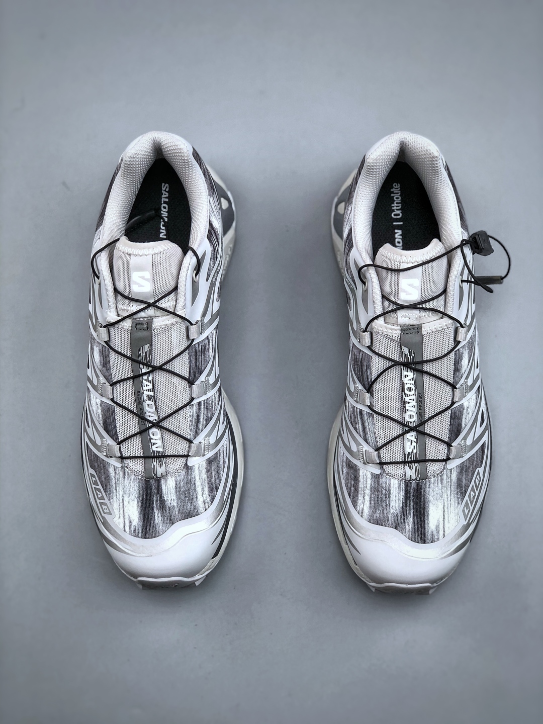 サロモン「SALOMON」XT-6 ユニセックス スポーツスタイルシューズ