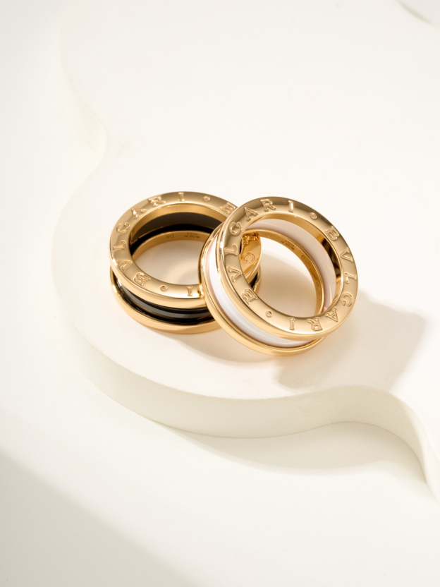 ブルガリ「Bvlgari」エレガントなリングコレクション