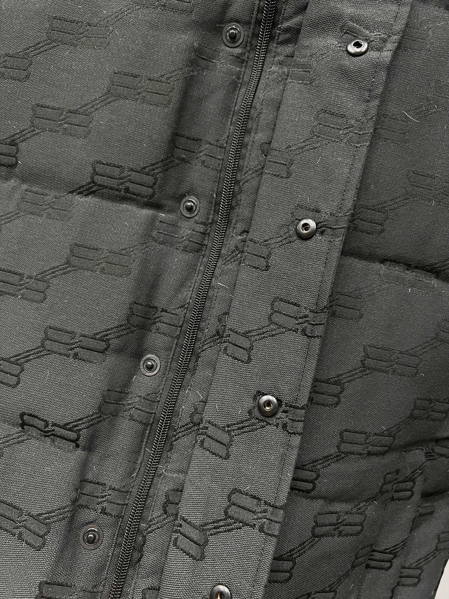 バレンシアガ「Balenciaga」‌軽奢華なジャカード柄個性ダウンジャケット 男女兼用