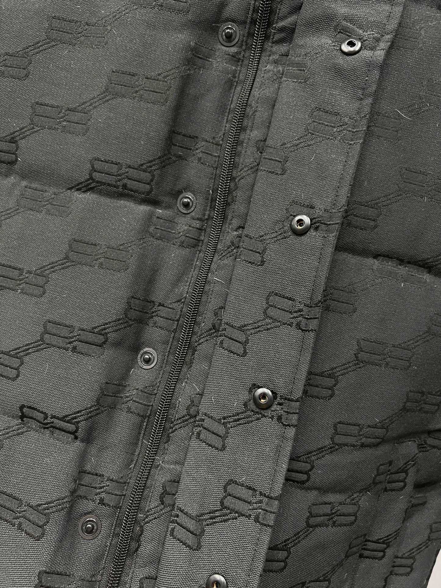 バレンシアガ「Balenciaga」‌軽奢華なジャカード柄個性ダウンジャケット 男女兼用