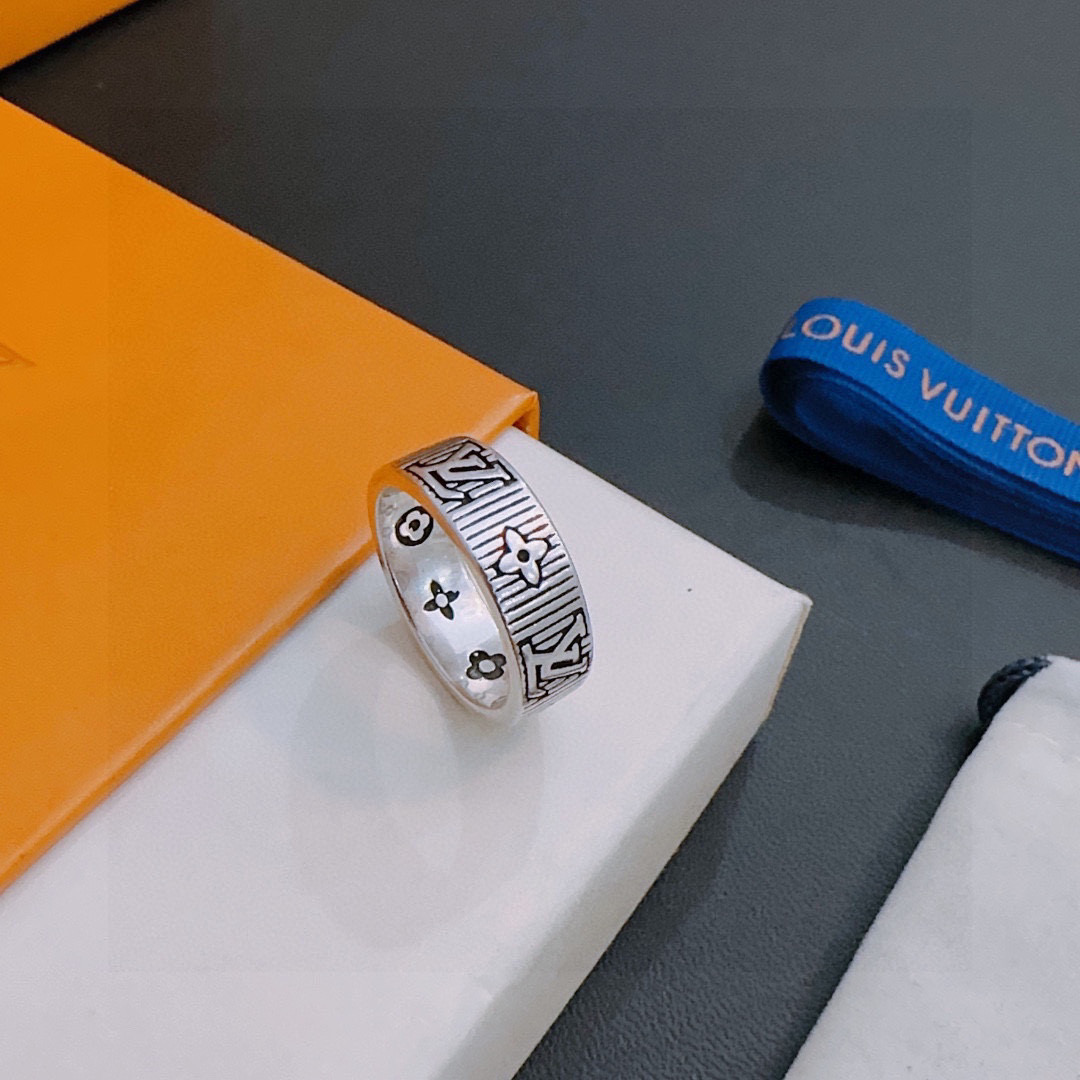 ルイ・ヴィトン「Louis Vuitton」ジュエリーリング