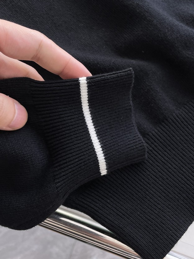 エルメス「Hermès」秋冬用ウール混紡クルーネックニットセーター