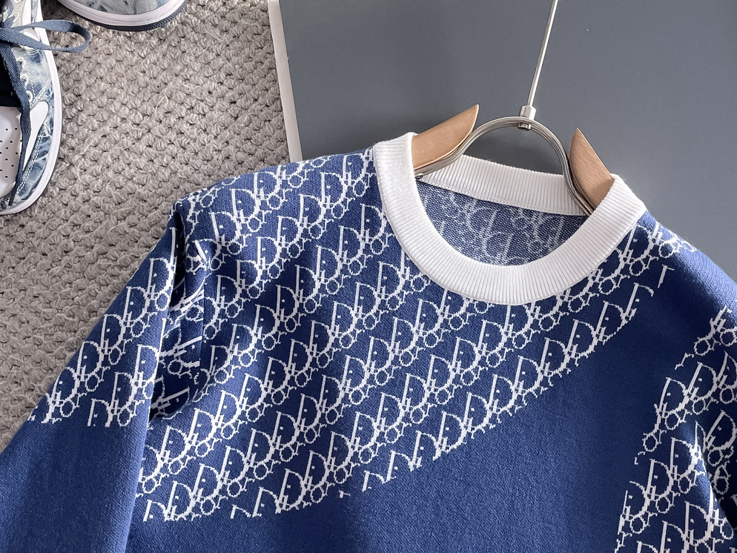 ディオール「Dior」秋冬新作ニットクルーネックセーター