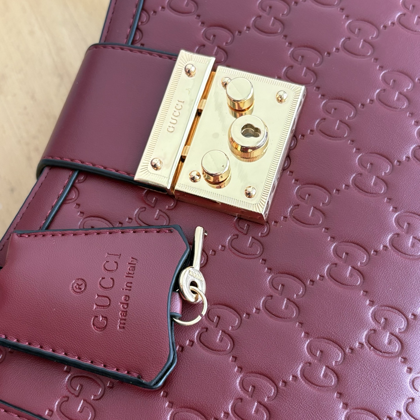 グッチ「Gucci」グッチ パドロック ミディアム トップハンドルバッグ / ハンドバッグ