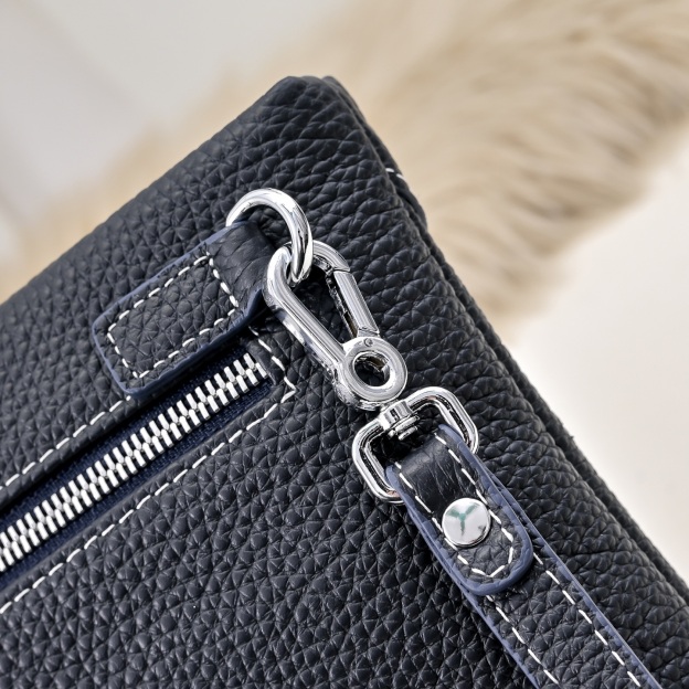 エルメス「Hermès」メンズ ジップ レザー クラッチバッグ