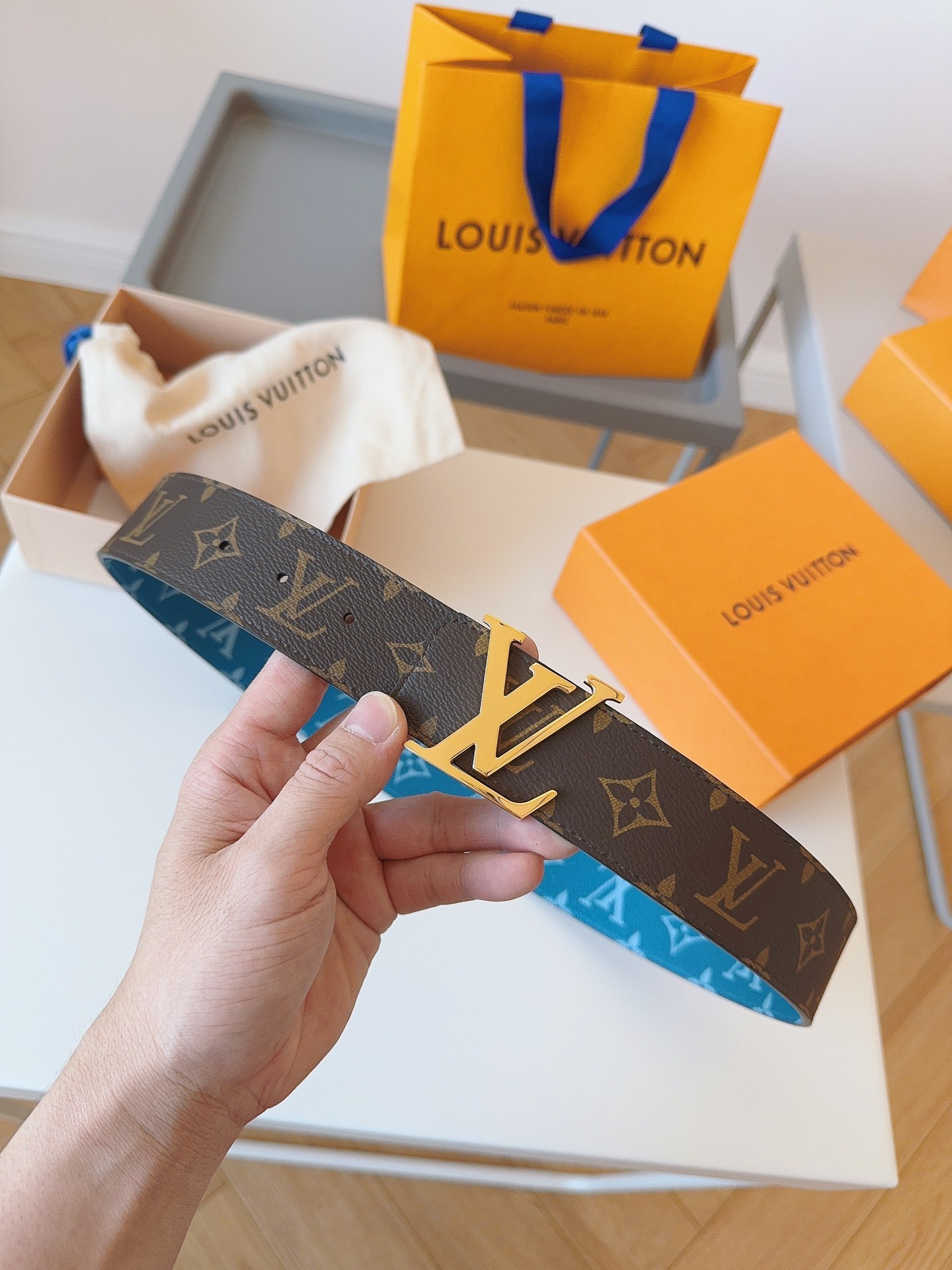 ルイ・ヴィトン「Louis Vuitton」モノグラム クラシック ベルト100CM