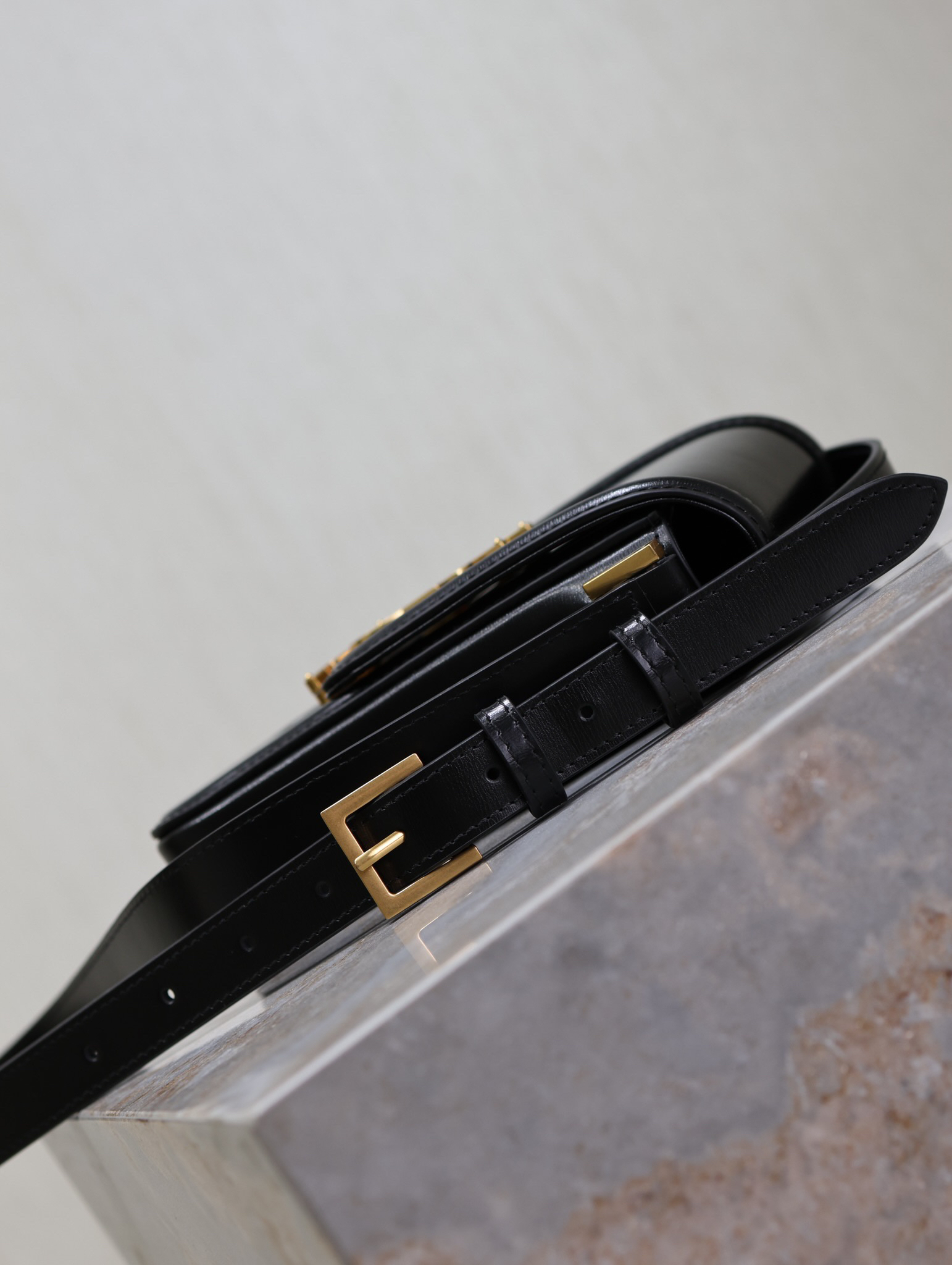 2026サンローラン「Saint Laurent SOLFERINO ミニ レザー ショルダーバッグ