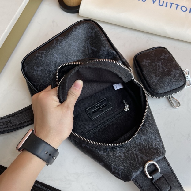 ルイ・ヴィトン「Louis Vuitton」ルイ・ヴィトン メンズ チェストバッグ / クロスボディバッグ
