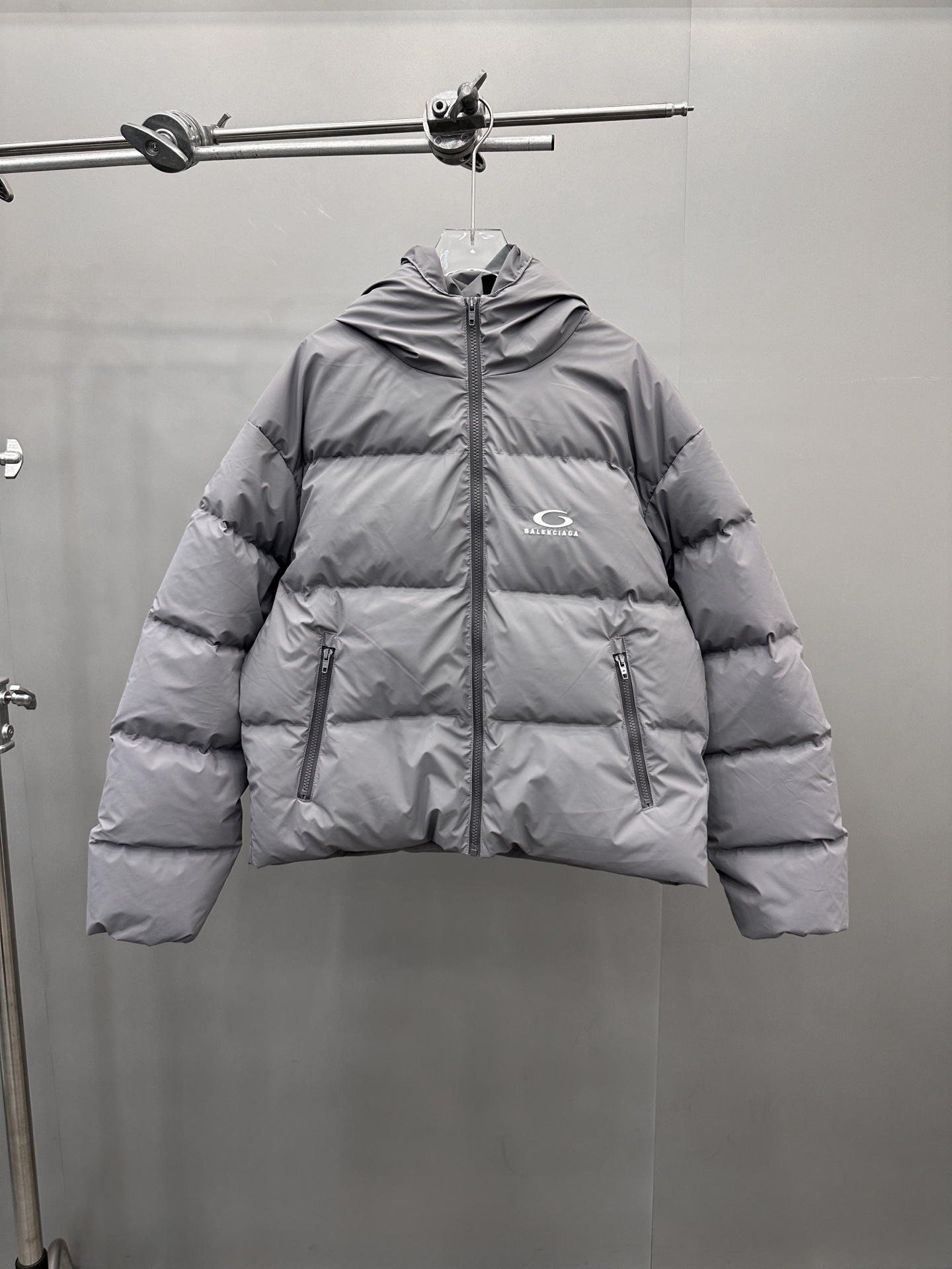 バレンシアガ「Balenciaga」‌秋冬ファッションレディースダウンジャケット