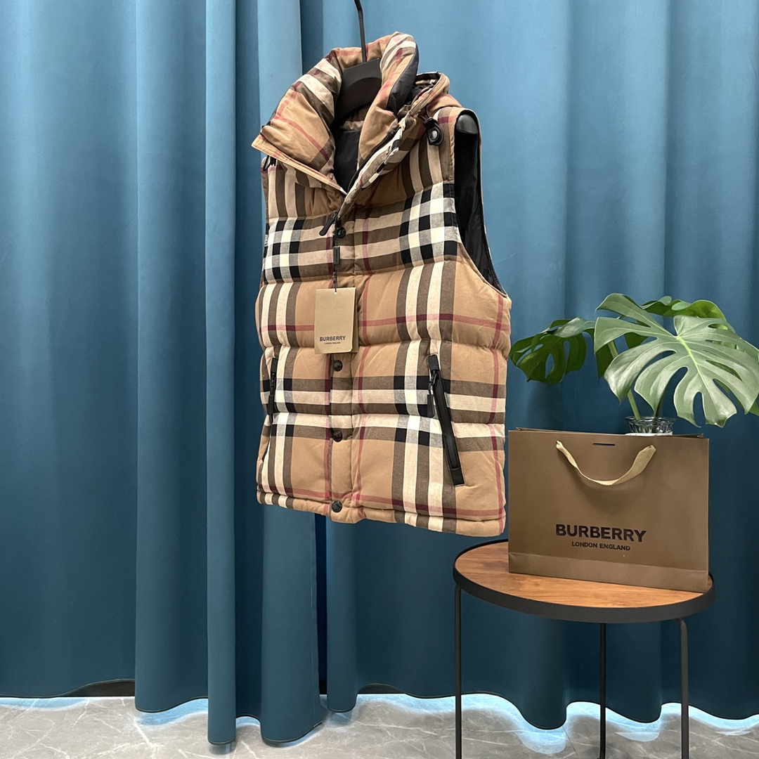 バーバリー「Burberry」秋冬フード付きダウンジャケット 男女兼用