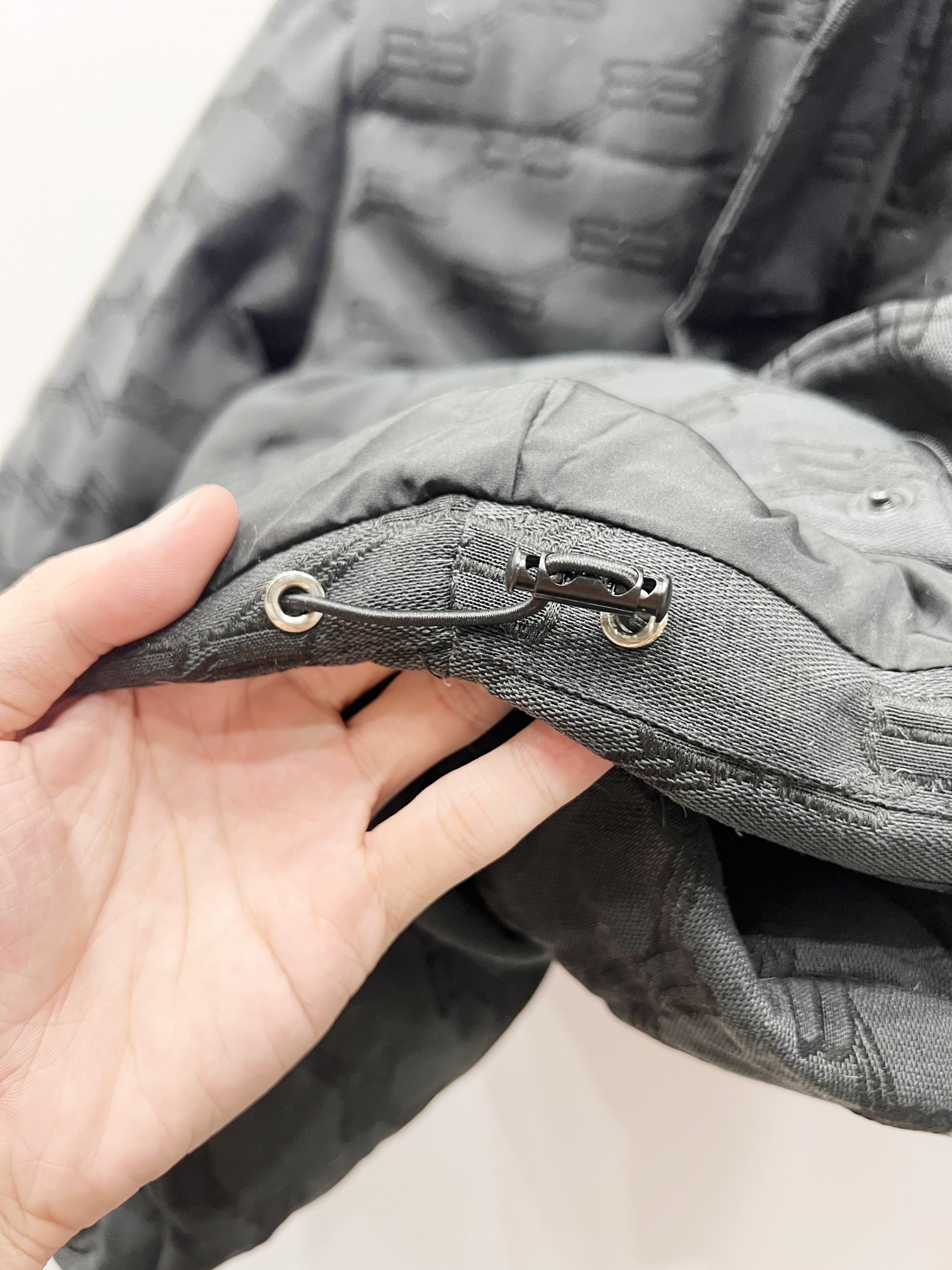 バレンシアガ「Balenciaga」‌軽奢華なジャカード柄個性ダウンジャケット 男女兼用