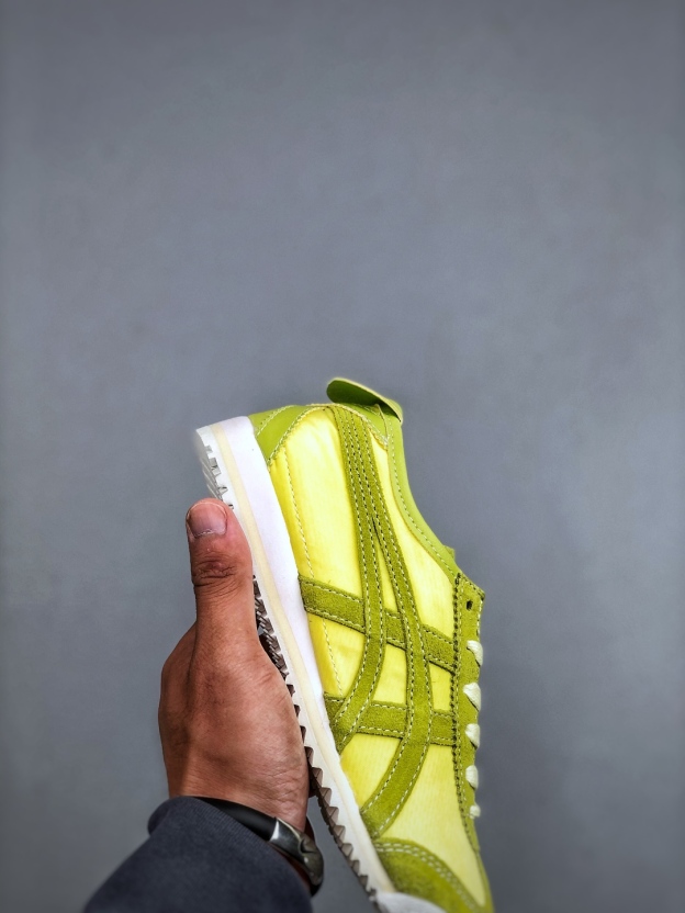 オニツカタイガー「Onitsuka Tiger」メキシコ66 NM スリッポン レザー スニーカー