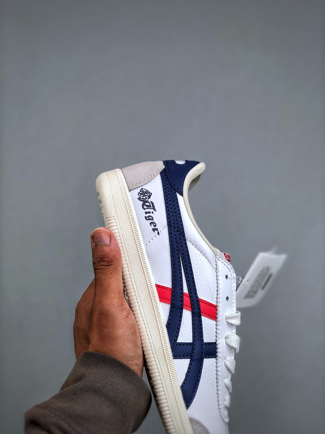 オニツカタイガー「Onitsuka Tiger」Tokuten ― ローカット レトロ ランニングスニーカー