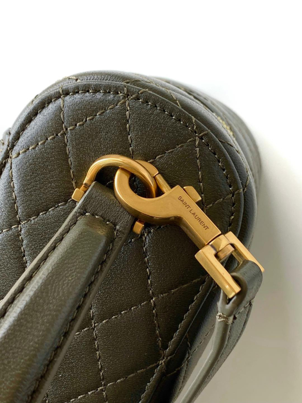 サンローラン「Saint Laurent」ギャビー ヴァニティバッグ（ラムスキン）