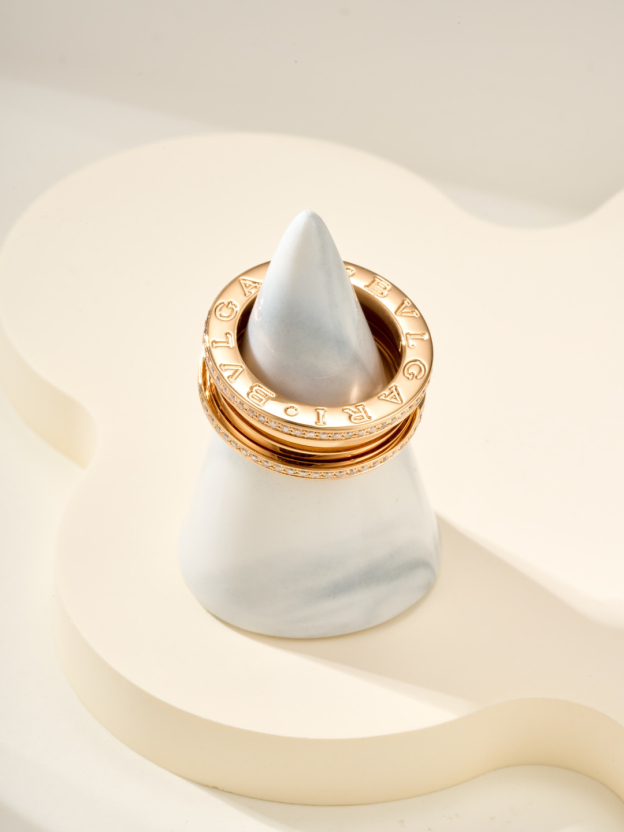 ブルガリ「Bvlgari」エレガントなリングコレクション