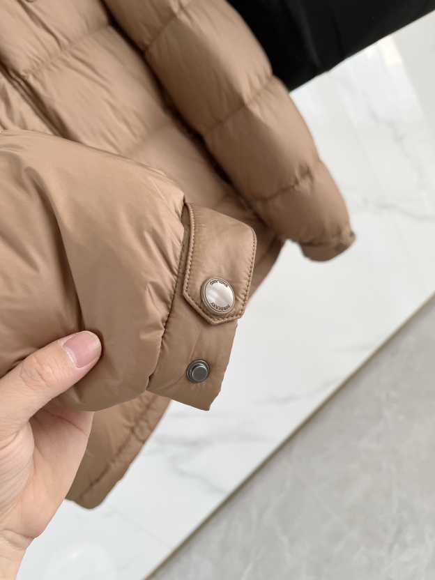 バーバリー「Burberry」秋冬メンズファッションダウンジャケット