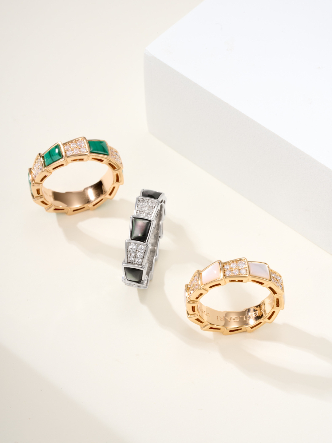 ブルガリ「Bvlgari」Gelati エレガントなリングコレクション