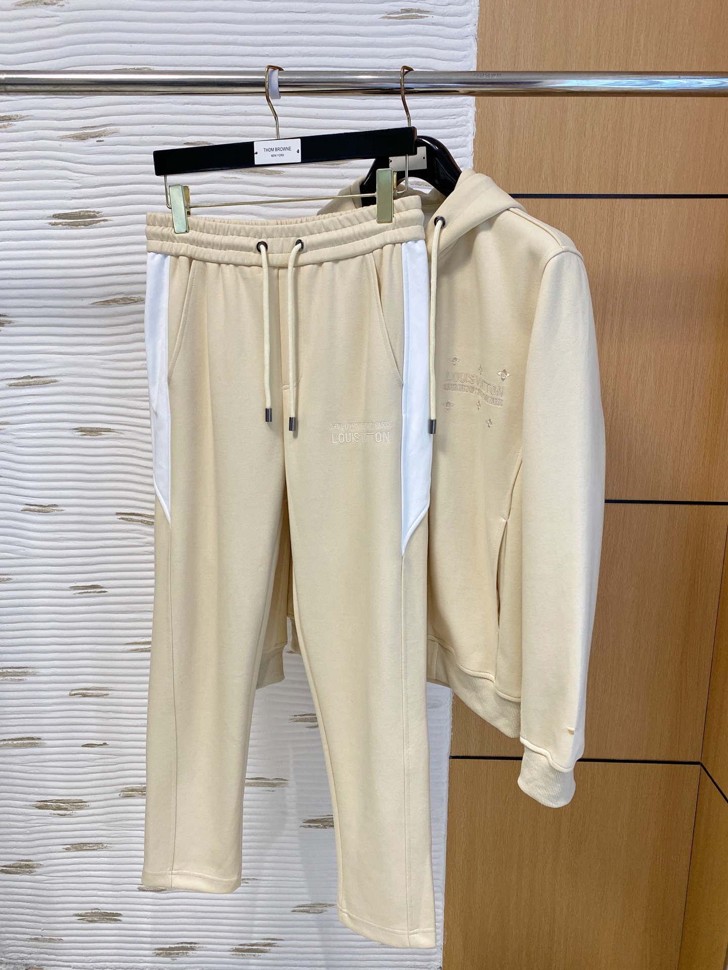 ルイ・ヴィトン「Louis Vuitton」秋冬カジュアルスポーツセット